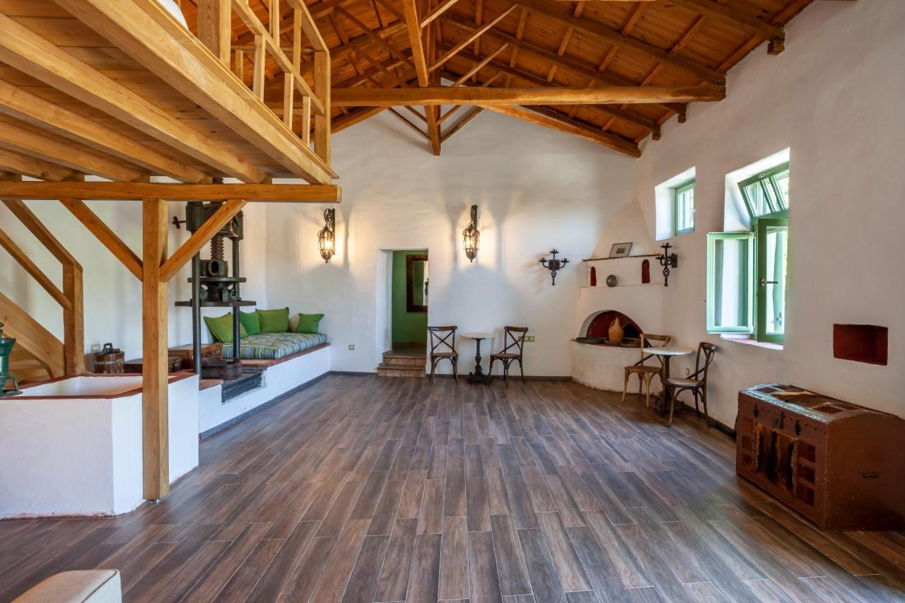 Olea Skopelos Villas With Swimming Pools & Sea View Panormos (Skopelos) Exterior foto